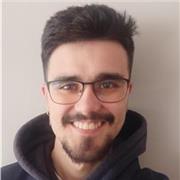 Graduado en filología clásica. Clase de latín y griego a nivel 4º ESO y Bachiller. En Bilbao